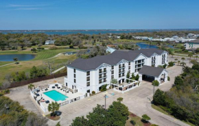 Hotels in Pine Knoll Shores